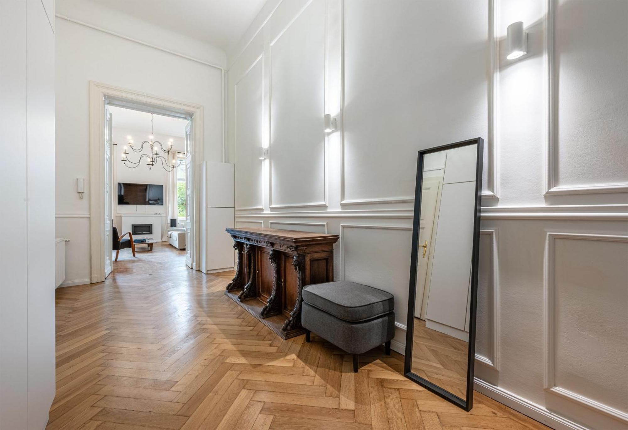 Andrassy 28, Next To Opera, Parking Apartment Budapest Exterior photo