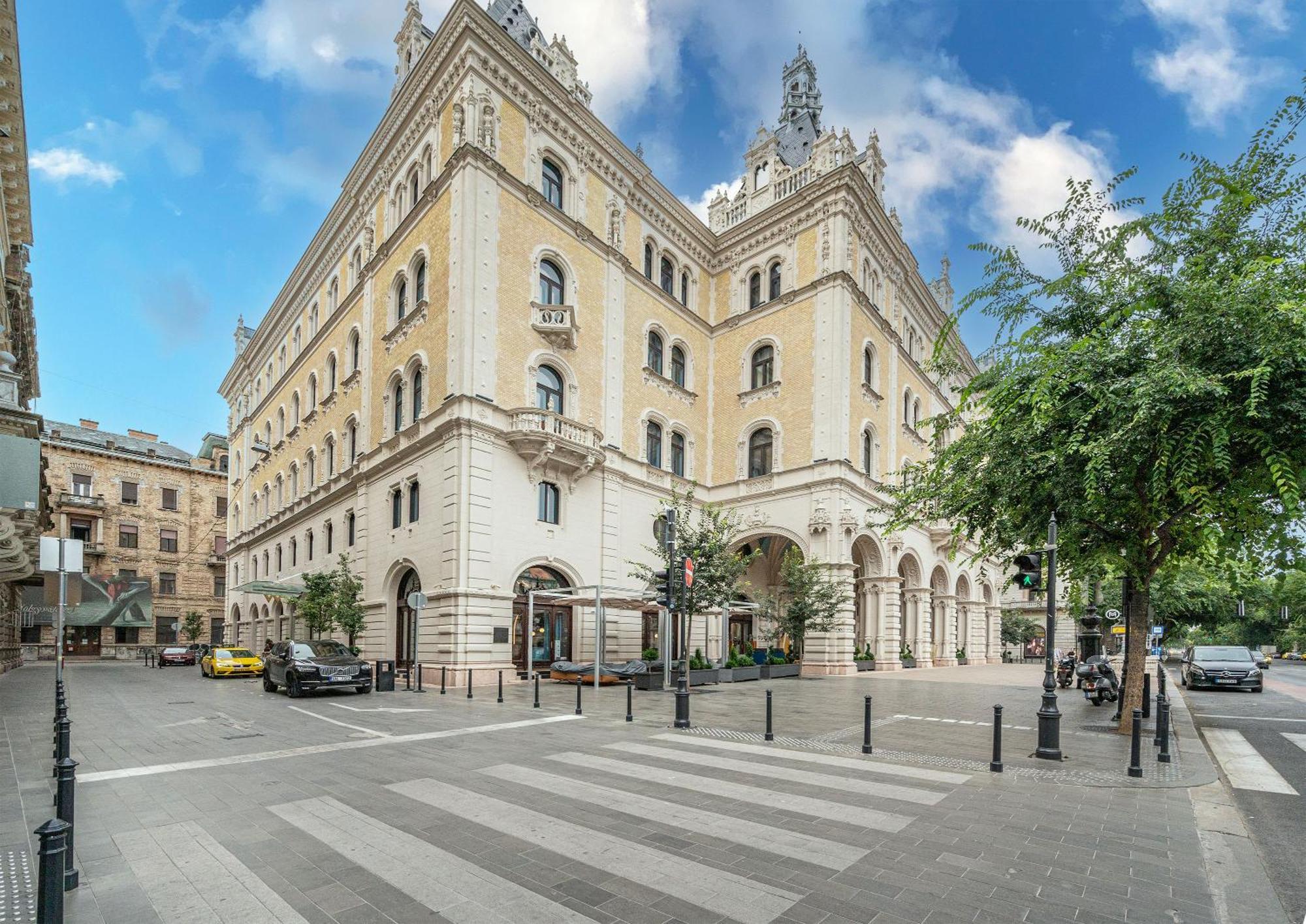 Andrassy 28, Next To Opera, Parking Apartment Budapest Exterior photo