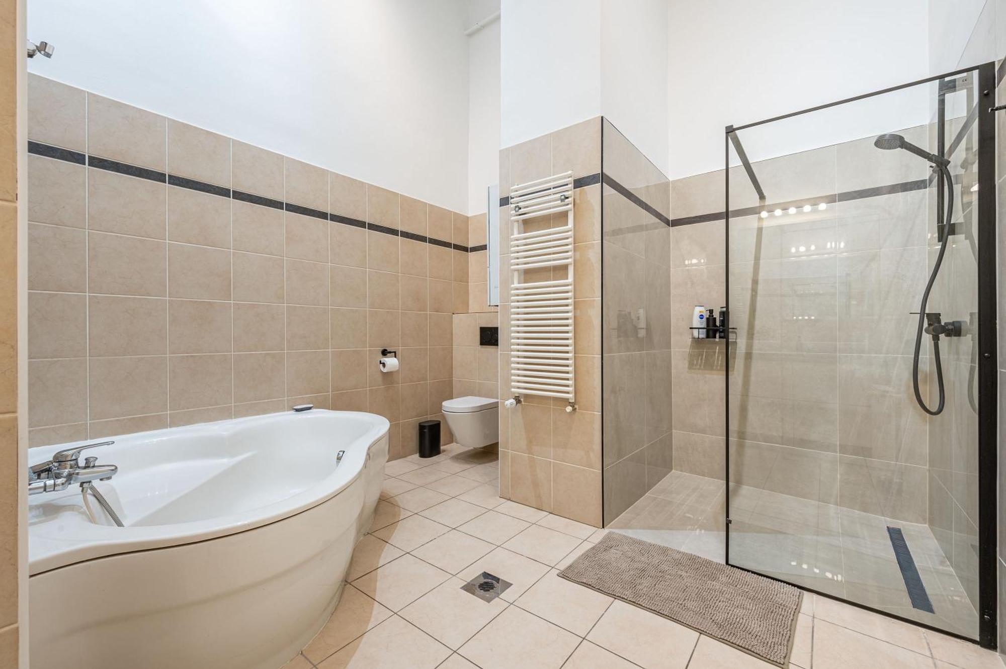 Andrassy 28, Next To Opera, Parking Apartment Budapest Exterior photo